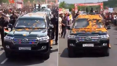 Jharkhand: देवघर में पीएम मोदी का रोड शो, हजारों की संख्या में लोगों की उमड़ी भीड़- Watch Video