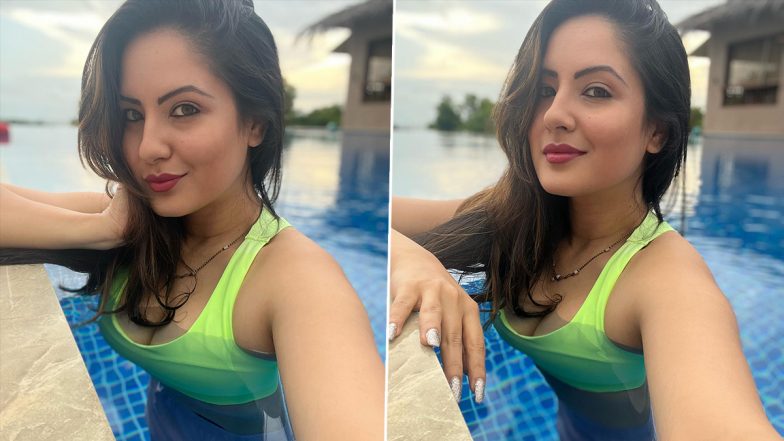एक्ट्रेस Puja Banerjee ने स्विमिंग पूल में दिखाया सबसे हॉट अवतार, फैंस ने कहा- इपानी में आग लगा रही हो (See Pics)