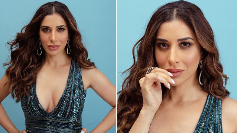 Sophie Choudry Hot Photos: सोफी चौधरी का हॉट डीप नेक गाउन में दिखा सिजलिंग अवतार, मतवाले हुए फैंस