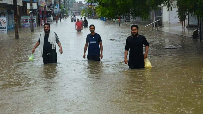 Rajasthan Flood: राजस्थान में बाढ़ से बिगड़े हालात, सेना और BSF ने संभाली कमान, बचाव अभियान जारी