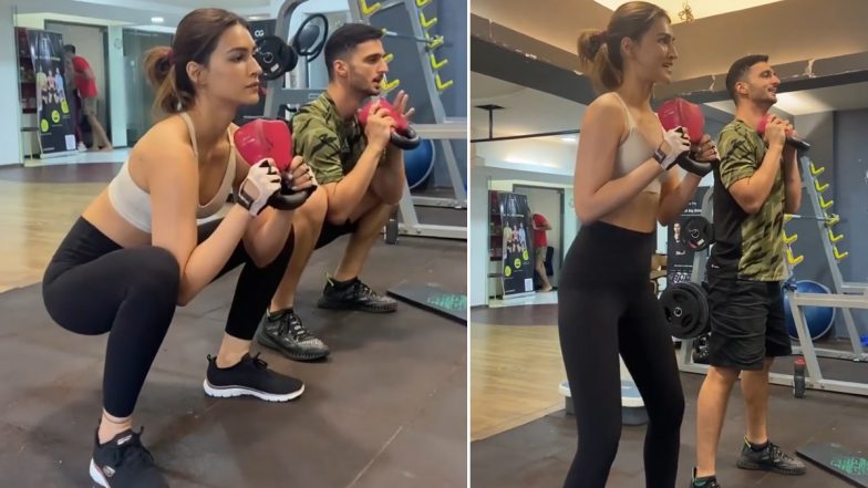 Kriti Sanon ने अपने फिटनेस ट्रेलर संग किया हॉट वर्कआउट, फैंस को दे रही हैं फिटनेस मोटिवेशन (Watch Video)
