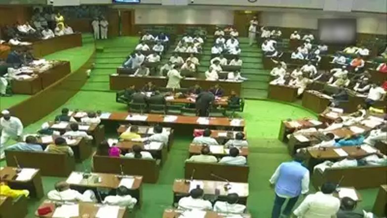 Maharashtra: महाराष्ट्र फ्लोर टेस्ट के दौरान कुल 22 विधायक रहे अनुपस्थित, देखिए इन MLAs की लिस्ट