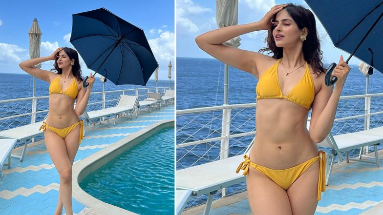 Sonu Ke Titu Ki Sweety एक्ट्रेस Sakshi Malik ने सेक्सी बिकिनी Photos पोस्ट करके इंटरनेट पर मचाई सनसनी, देखें तस्वीरें