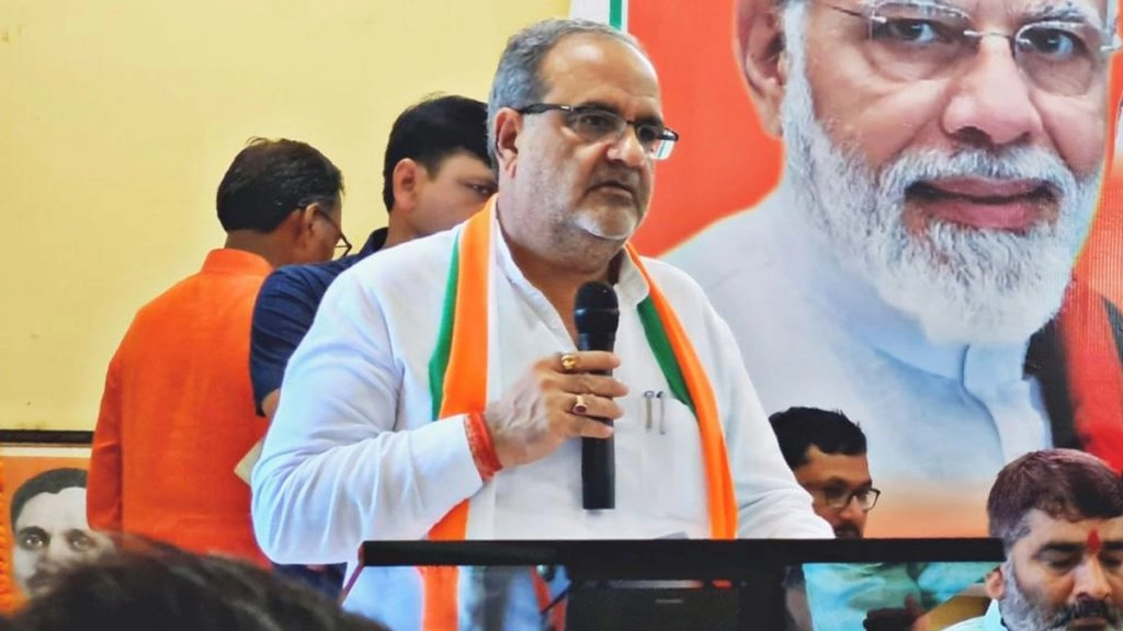 UP: भाजपा प्रदेश अध्‍यक्ष भूपेंद्र सिंह चौधरी ने मंत्री पद से इस्तीफा दिया