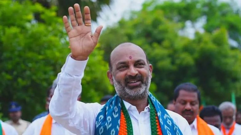 तेलंगाना: शराब घोटाले में टीआरएस नेता की भूमिका को लेकर प्रदर्शन करते भाजपा नेता गिरफ्तार
