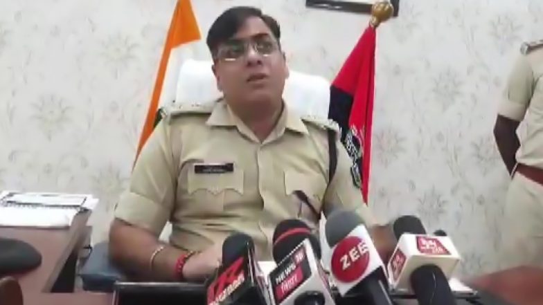 Bihar: बिहार में सरकारी योजनाओं का लाभ दिलाने के बहाने से लोगों को ठगने के आरोप में गिरफ्तार में सात गिरफ्तार