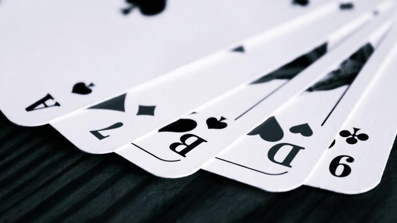 केरल सरकार Online Rummy पर अंकुश लगाने के लिए गेमिंग कानूनों में संशोधन पर विचार कर रही है