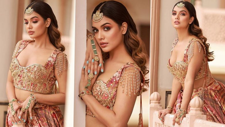 Divya Agarwal Hot Photos: देसी लुक में दिव्या अग्रवाल का दिखा स्टनिंग अवतार, एक्ट्रेस की खूबसूरती देख यूजर्स हुए दीवाने