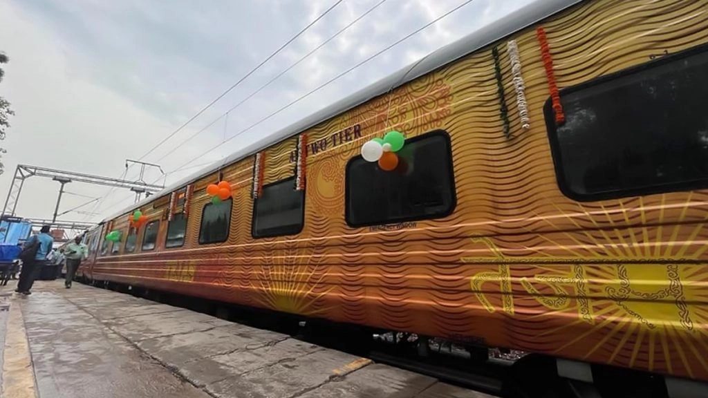 बड़े काम का नंबर, रेलवे यात्री तुरंत अपने फोन में करें सेव, हर परेशानी का है हल