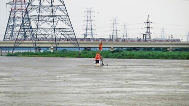 Delhi: यमुना खतरे के निशान से ऊपर, बाढ़ के खतरे के बीच लोगों को खाली कराने के प्रयास तेज