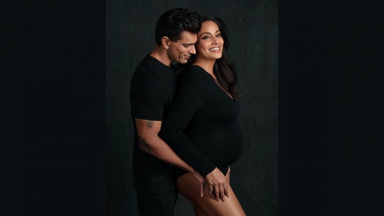 Bipasha Basu Maternity Photoshoot: एक्ट्रेस बिपाशा बसु ने कराया अपना खूबसूरत मैटरनिटी फोटोशूट, बेबी बंप फ्लौंट करती आई नजर 