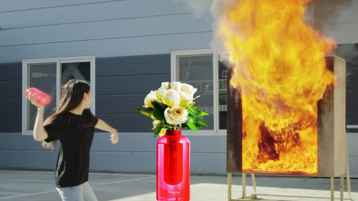 Samsung Fire Vase पलक झपकते ही आग बुझा सकता है सैमसंग का ये फूलदान