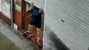 Viral Video: चीनी शख्स ने दिखाई गजब की सतर्कता, घर में बाढ़ का पानी भरने से चंद सेकेंड पहले नीचे खींच लिया शटर का दरवाजा