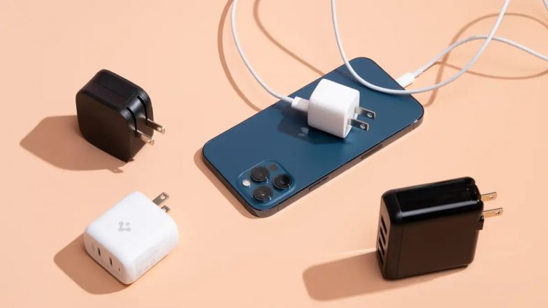 Tech कंपनियों की मनमानी होगी बंद, अब एक ही चार्जर से चार्ज होगा Android और Apple iPhone