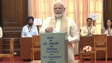 Vice-Presidential Election: उपराष्ट्रपति चुनाव के लिए मतदान शुरू, PM मोदी ने डाला वोट