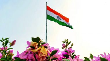 Tiranga DP Images & HD Wallpapers: अपने सोशल मीडिया प्लेटफॉर्म पर प्रोफाइल फोटो के लिए यहां से मुफ्त में डाउनलोड करें राष्ट्रीय ध्वज की तस्वीरें