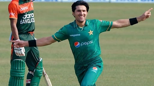 भारत के खिलाफ मैच से पहले पाकिस्तान को लगा बड़ा झटका, वसीम चोट के कारण बाहर