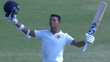 Duleep Trophy 2022, Yashasvi Jaiswal Scores Double Century: दलीप ट्रॉफी 2022 के वेस्ट ज़ोन बनाम साउथ ज़ोन के बीच मैच के दौरान यशस्वी जायसवाल ने लगाया दोहरा शतक