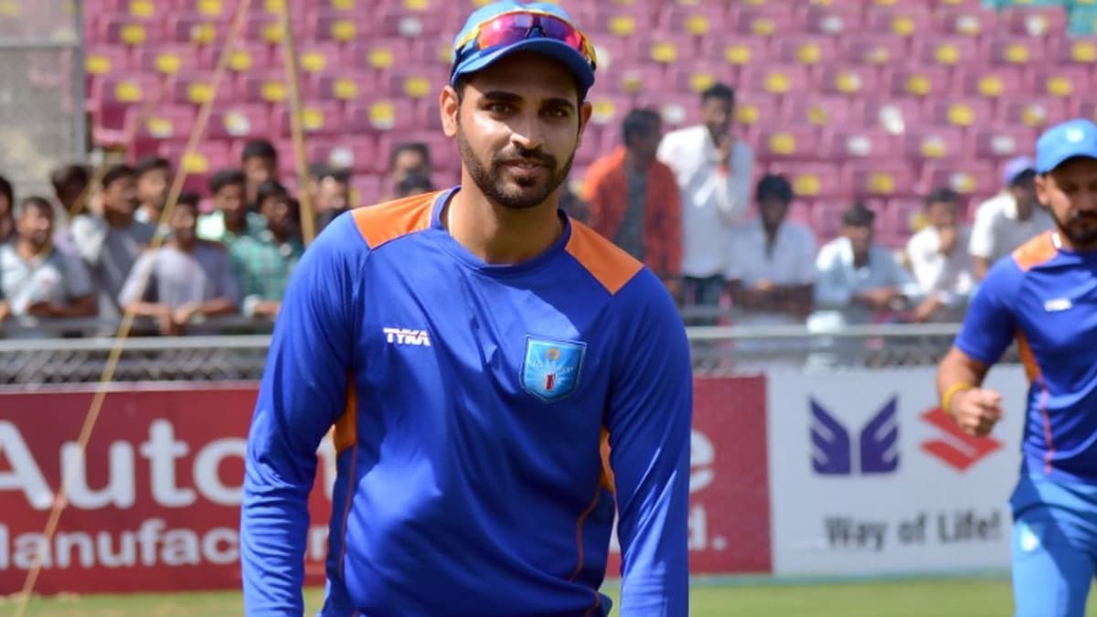 IND vs NZ 2nd T20I 2023: भुवनेश्वर की ‘कशमकश’ में उलझा भारत ‘गेम टाइम’ के लिये बेताब