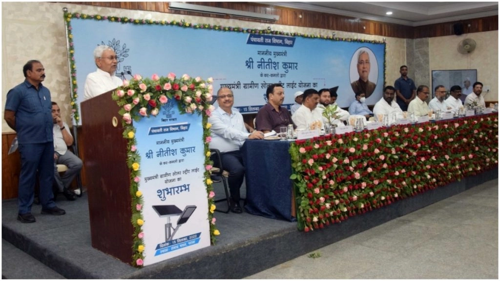 यूपी के JDU कार्यकर्ताओं की मांग, नीतीश कुमार पड़ोसी राज्य से चुनाव लड़ें