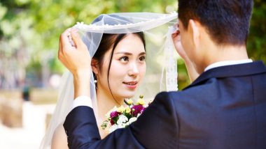 Marriage Rate In China: चीन में तेजी से गिर रही शादी करने की दर? सिंगल रहना चाहते हैं लोग, जानें क्यों? | 🌎 LatestLY हिन्दी