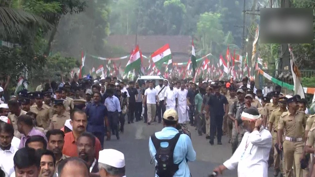  भारत जोड़ो यात्रा का एक महीना: कांग्रेस देख रही कुछ स्पष्ट लाभ