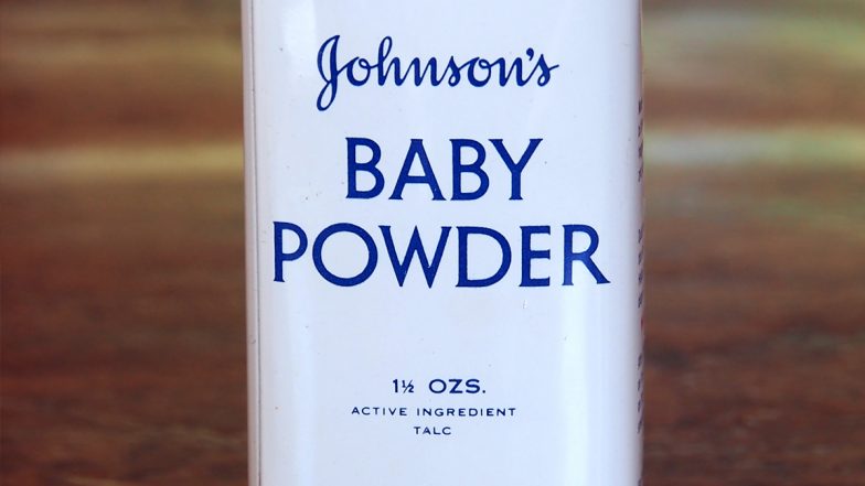 महाराष्ट्र एफडीए ने Johnson and Johnson का बेबी पाउडर निर्माण लाइसेंस रद्द किया
