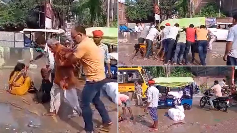 Video: सड़कों की दुर्दशा और दुर्घटनाओं के बारे में बता रहा था शख्स, तभी कैमरे के सामने पलट गया ई-रिक्शा