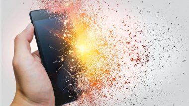 Mobile Blast: Redmi के बाद फटा Lava का मोबाइल, हादसा में मासूम बच्ची की मौत, चार्जिंग के वक्त हुआ धमाका