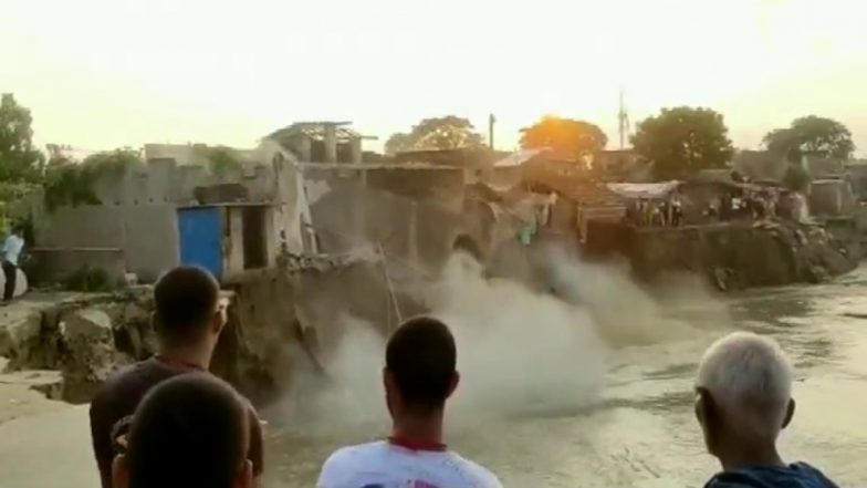 VIDEO: देखते ही देखते नदी में समा गए 24 घर, वीडियो में देखिए गंगा और कोसी नदी का तांडव