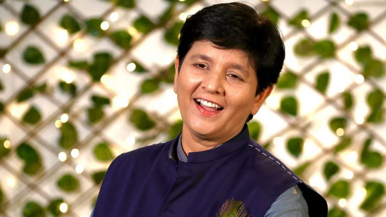 Falgiuni Pathak के खिलाफ दायर हुई PIL, 10 दिवसीय नवरात्रि कार्यक्रम की जगह जनता के लिए मैदान खुला रखने की पत्रकार ने रखी मांग