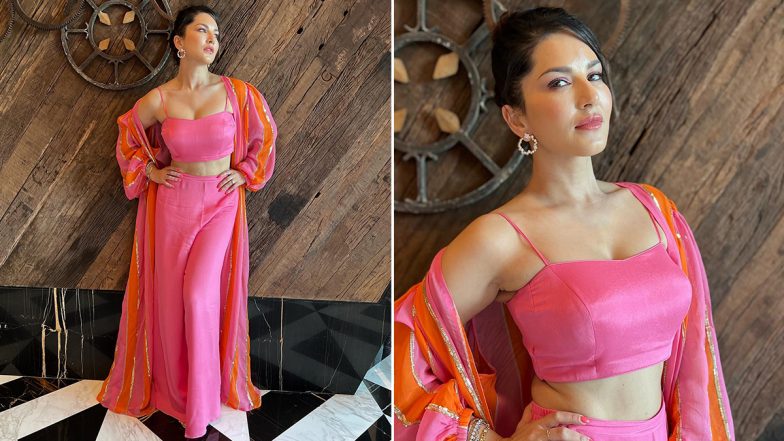 Sunny Leone का पिंक हॉट आउटफिट में दिखा कातिलाना अवतार, एक्ट्रेस की खूबसूरती देख आपका भी छूट जाएगा पसीना (See Pics)