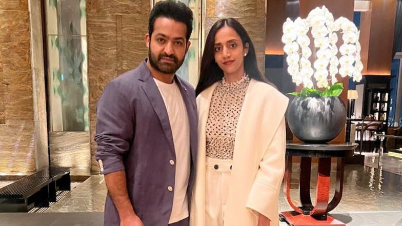 RRR Premier in Japan: Jr. NTR पत्नी के साथ पहुंचे 'आरआरआर' के प्रीमियर में जापान, एक्टर ने Lakshmi Pranathi के साथ शेयर की शानदार तस्वीर (See Pic)
