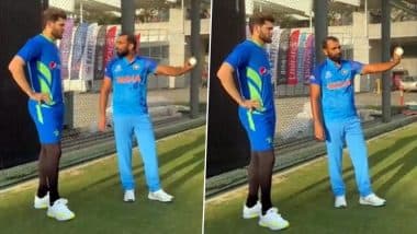 IND vs PAK T20 World Cup 2022: भारत-पाकिस्तान मैच से पहले 'धार' तेज करते दिखे शाहीन अफरीदी, मोहम्मद शमी ने दिए खास टिप्स- Watch Video