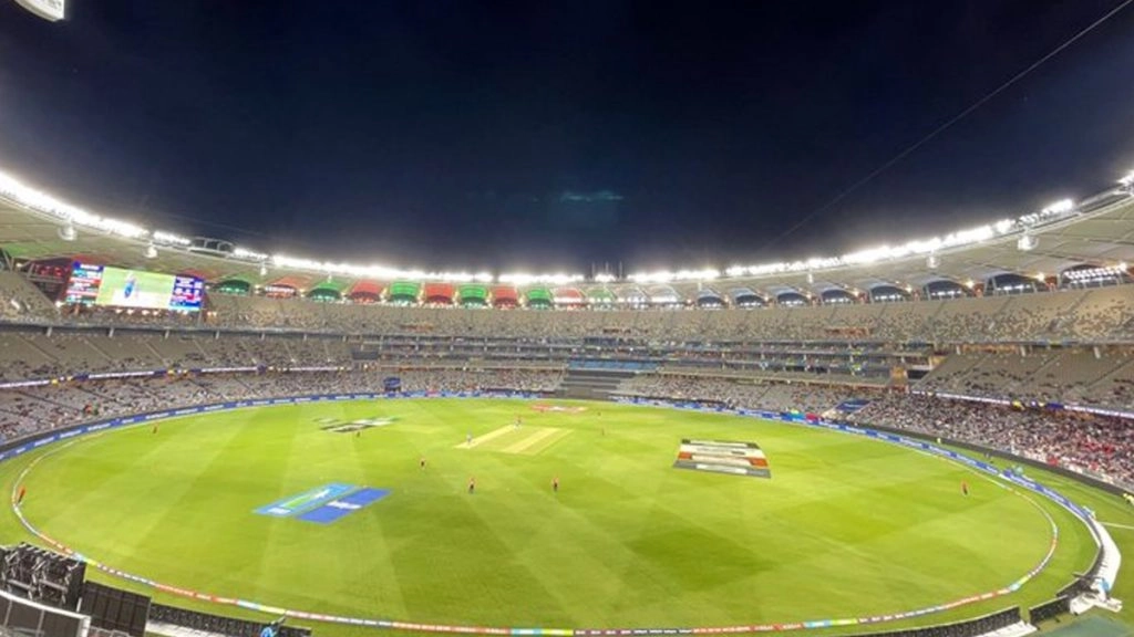 भारत और दक्षिण के बीच मुकाबले में मौसम का कितना होगा दखल, तेज हवाएं कर सकती है परेशान, पिच रिपोर्ट देखें