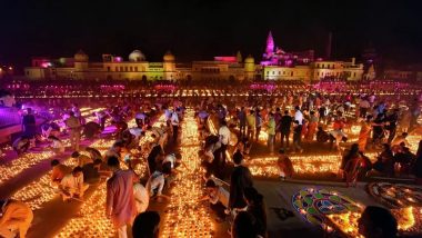 Ayodhya Deepotsav 2022: दीपों से रोशन हुई राम की नगरी अयोध्या, सरयू तट पर 17 लाख से अधिक  जले दिये (Watch Pics and Video)