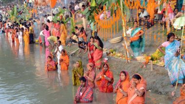 Chhath Puja 2022: दिल्ली में उगते सूर्य को अर्घ्य देने के साथ ही छठ पूजा संपन्न