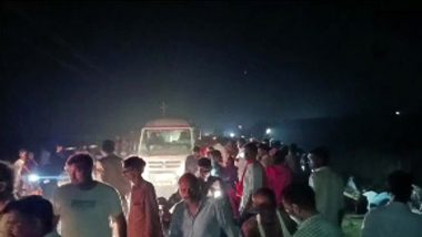 Kanpur Road Accident: कानपुर में बड़ा हादसा, श्रद्धालुओं से भरी ट्रैक्टर-ट्रॉली तालाब में पलटने से 25 से ज्यादा लोगों की मौत, कई घायल