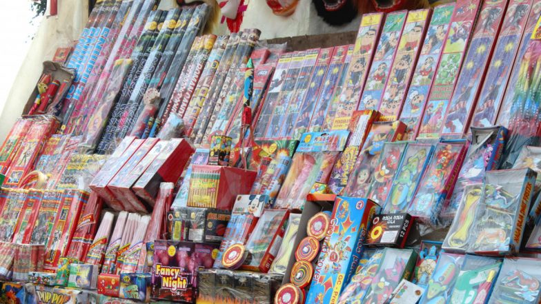 Firecracker Explosion in AP: आंध्र प्रदेश में पटाखा बनाते समय हुआ विस्फोट, एक की मौत