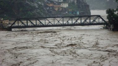 Uttarakhand Rains: उत्तराखंड में आज होगी भारी बारिश, जारी किया गया ऑरेंज अलर्ट, इन जिलों में स्कूल बंद