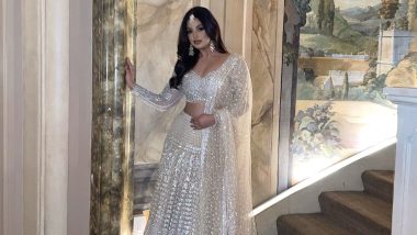 Miss Universe 2021 Harnaaz Sandhu ने दिवाली पर ट्रेडिशनल अंदाज में मचाई सनसनी, Hot Photos हुई Viral