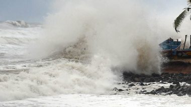 Cyclone Sitrang: बंगाल की तरफ बढ़ रहा खतरनाक तूफान 'सितरंग', IMD ने जारी किया भारी बारिश का अलर्ट