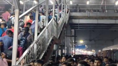 UPPET Exam 2022: रेलवे स्टेशनों पर उमड़ी छात्रों की भीड़, ट्विटर पर फूटा लोगों का गुस्सा; देखें फोटो और Videos