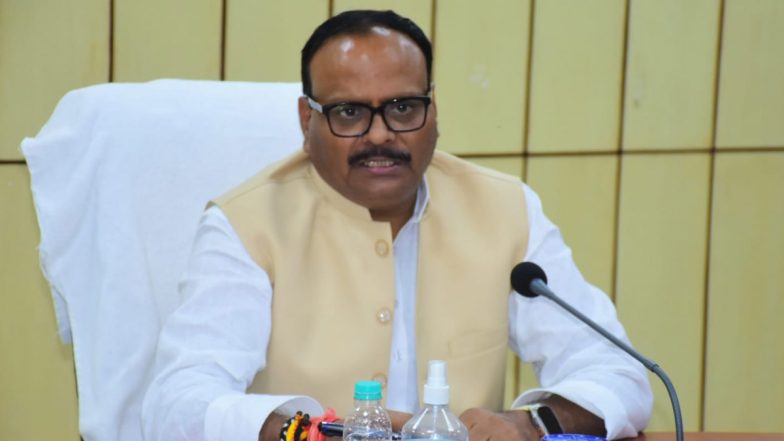 UP Politics: सपा सरकार का नारा था ‘खाली प्लॉट हमारा’, लेकिन अब किसी को ऐसा करने की हिम्मत नहीं- उप मुख्यमंत्री ब्रजेश पाठक
