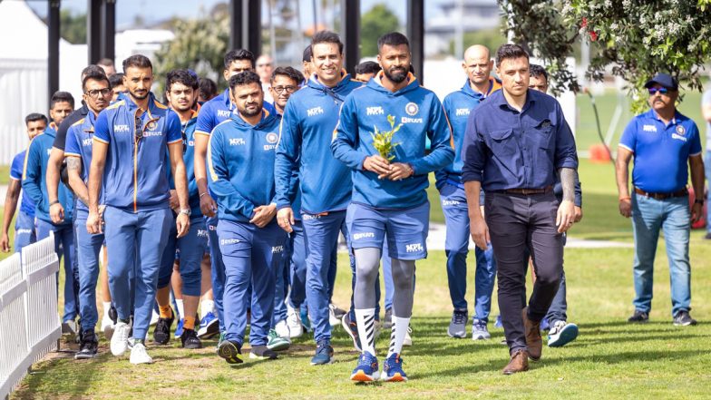 Ind vs NZ, 3rd T20I 2022: भारतीय तेज गेंदबाजो ने न्यूज़ीलैंड को 160 रनों पर रोका, सिराज और अर्शदीप ने लगाया विकेटों का चौका
