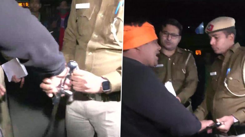Aftab Poonawala Attacked Video: श्रद्धा मर्डर केस के आरोपी आफताब की पुलिस वैन पर हमला, दो लोग हिरासत में लिए गए