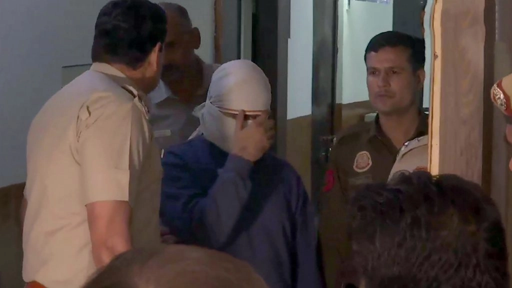 दिल्ली की साकेत कोर्ट ने आरोपी के नार्को टेस्ट को दी मंजूरी