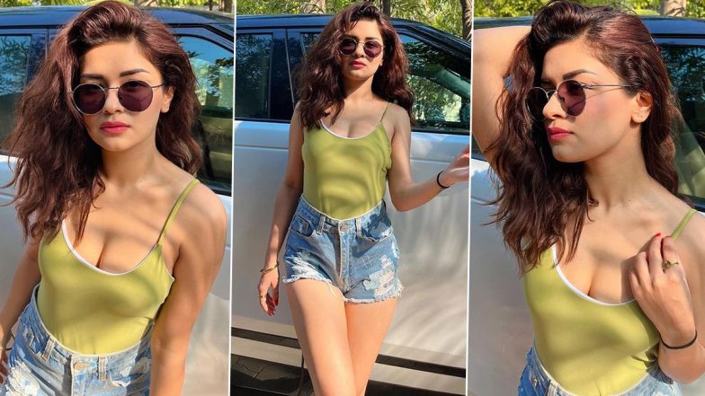 Avneet Kaur Hot Photos: अवनीत कौर ने सेक्सी ग्रीन टॉप में दिखाई अपनी बोल्डनेस, सेक्सी अंदाज में मचा रही हैं सनसनी