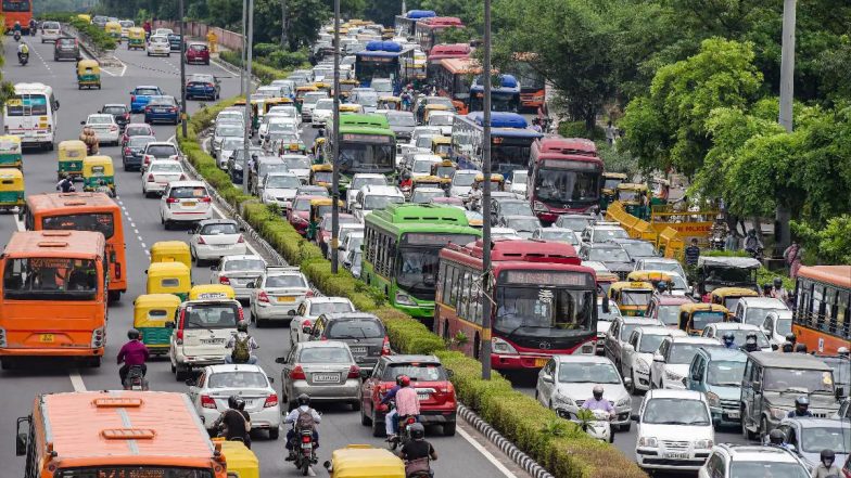 Odd-Even May Come Back in Delhi Amid Worsening Air Quality: दिल्ली में बढ़ते वायू प्रदूषण के चलते लागू हो सकता है ऑड-ईवन, केजरीवाल सरकार कर रही है विचार, जानें क्या होंगे नियम