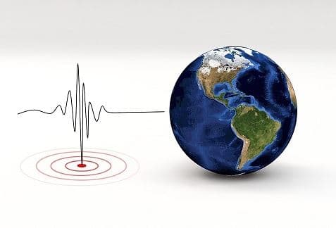 Earthquake in Delhi-NCR: दिल्ली-एनसीआर में महसूस किए गए भूकंप के झटके, तीव्रता 5.4 मापी गई
